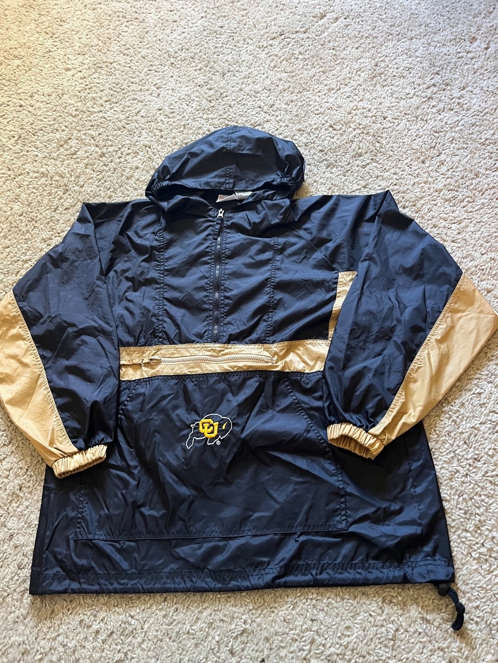 Genuine Stuff VTG Colorado Buffaloes Hooded Windbreaker L